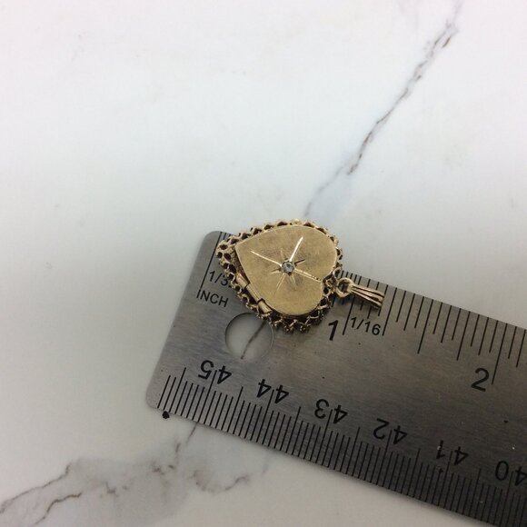Ladies Vintage 14k Yellow Real Gold Heart Diamond opening Locket Pendant 4.9gr - Picture 8 of 8
